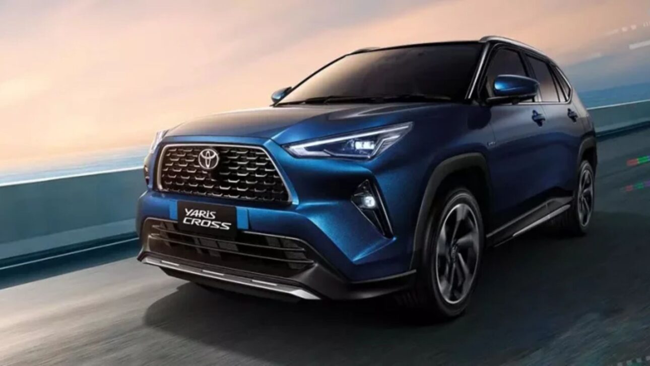 Toyota Yaris Cross 2026 chega ao Brasil com quatro versões, motor flex e híbrido, segurança avançada e preços entre R$ 130 mil e R$ 185 mil.