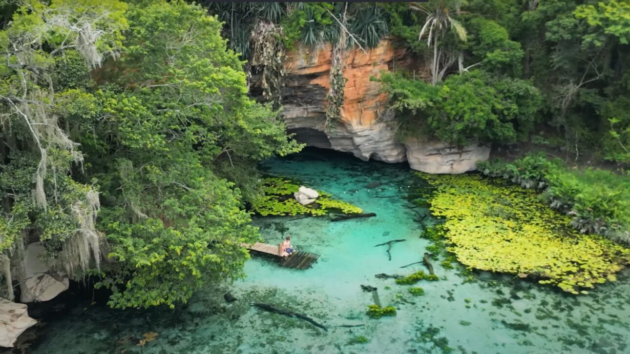 Descubra Lençóis, na Chapada Diamantina, destino de ecoturismo com trilhas, cachoeiras, história e cultura que encantam visitantes o ano todo.
