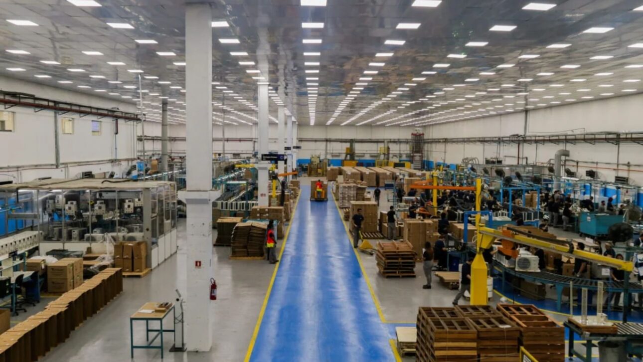 Elgin investe R$ 200 milhões em fábrica de motores BLDC em Manaus com foco em eficiência, energia limpa e veículos elétricos.
