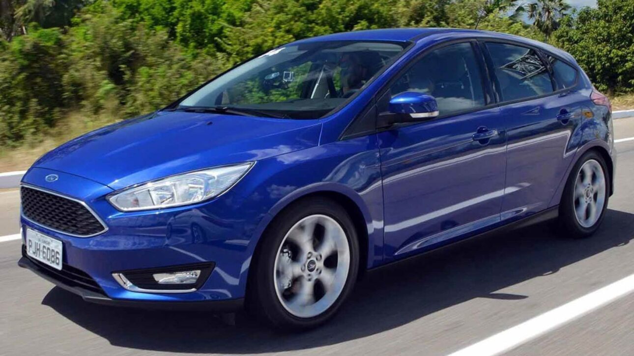Ford Focus equipado com câmbio Powershift, alvo de críticas no mercado nacional (Imagem: divulgação)