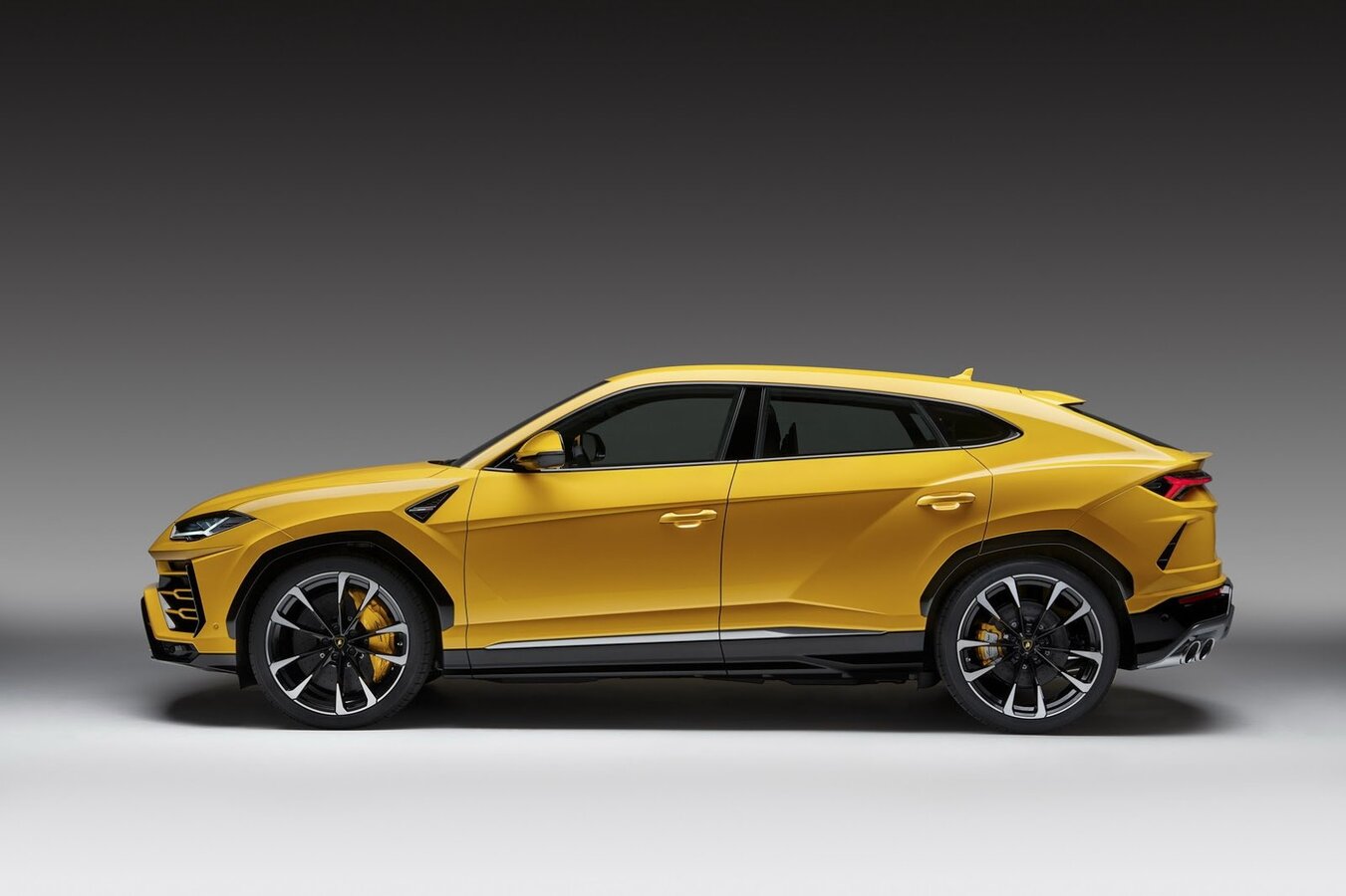 Lamborghini, Carros de luxo