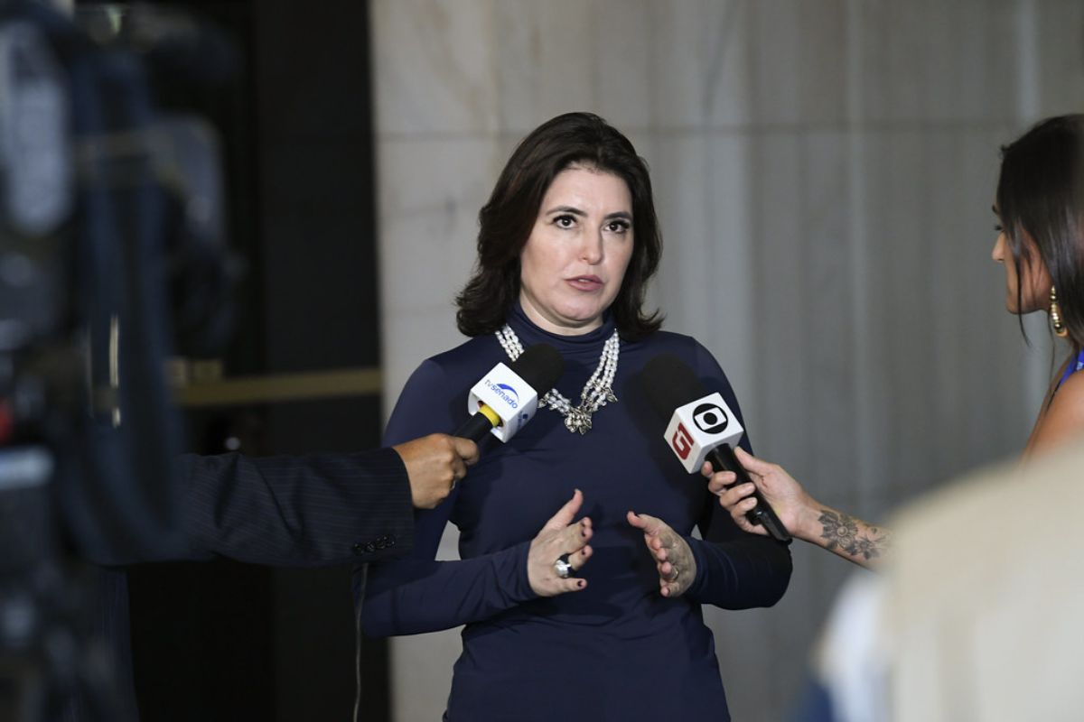 Ministra alerta que tirar R$ 20 bilhões não muda cenário quando governo gastou R$ 678 bilhões com isenções no último ano