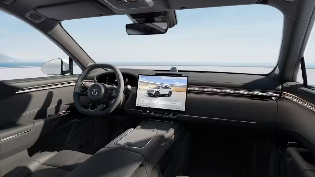 Zeekr 7X chega ao Brasil com 646 cv e preço competitivo para disputar mercado com o BMW X3