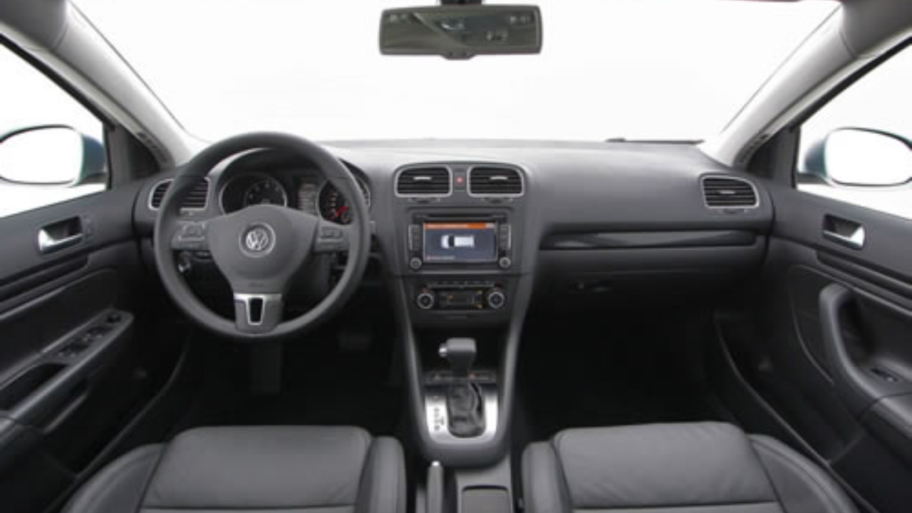 Qualidade e bem-estar sem gastar muito: confira 4 opções de carros usados com ótimo pacote de segurança por até R$ 60 mil. Fonte: Shopcar