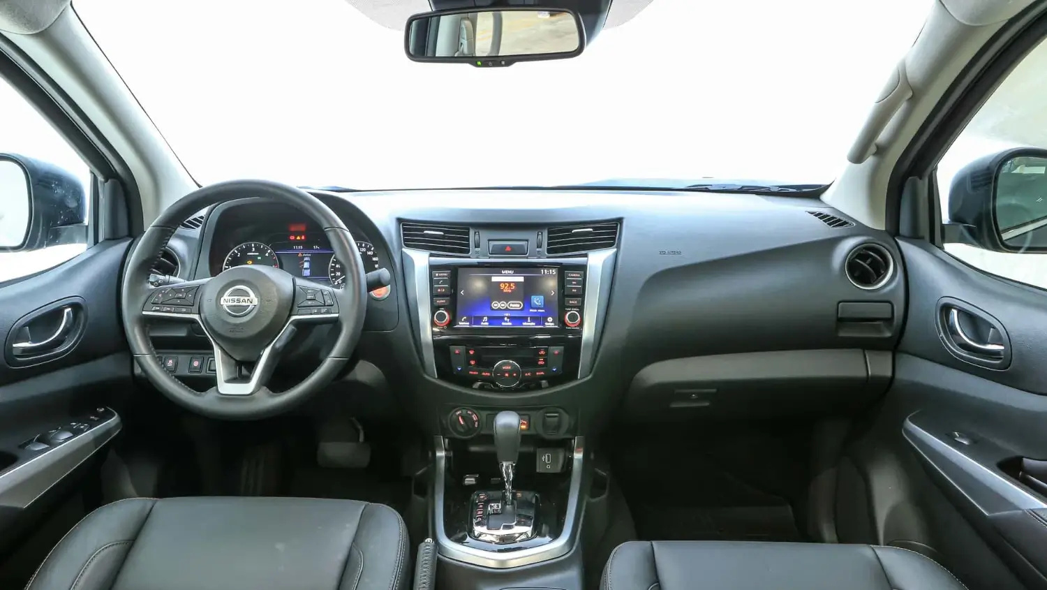 A Nissan Frontier 2025 está com preço imperdível! Garanta sua PRO-4X ou Platinum com R$ 55.700 de desconto até setembro, uma chance única.