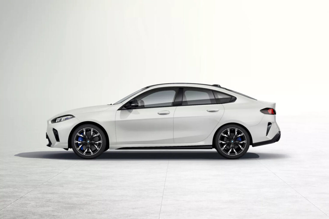 O novo BMW Série 2 Gran Coupé chega ao Brasil. Conheça o design renovado, o motor potente e a versão M235 xDrive, que entrega 317 cv. Imagem: BMW