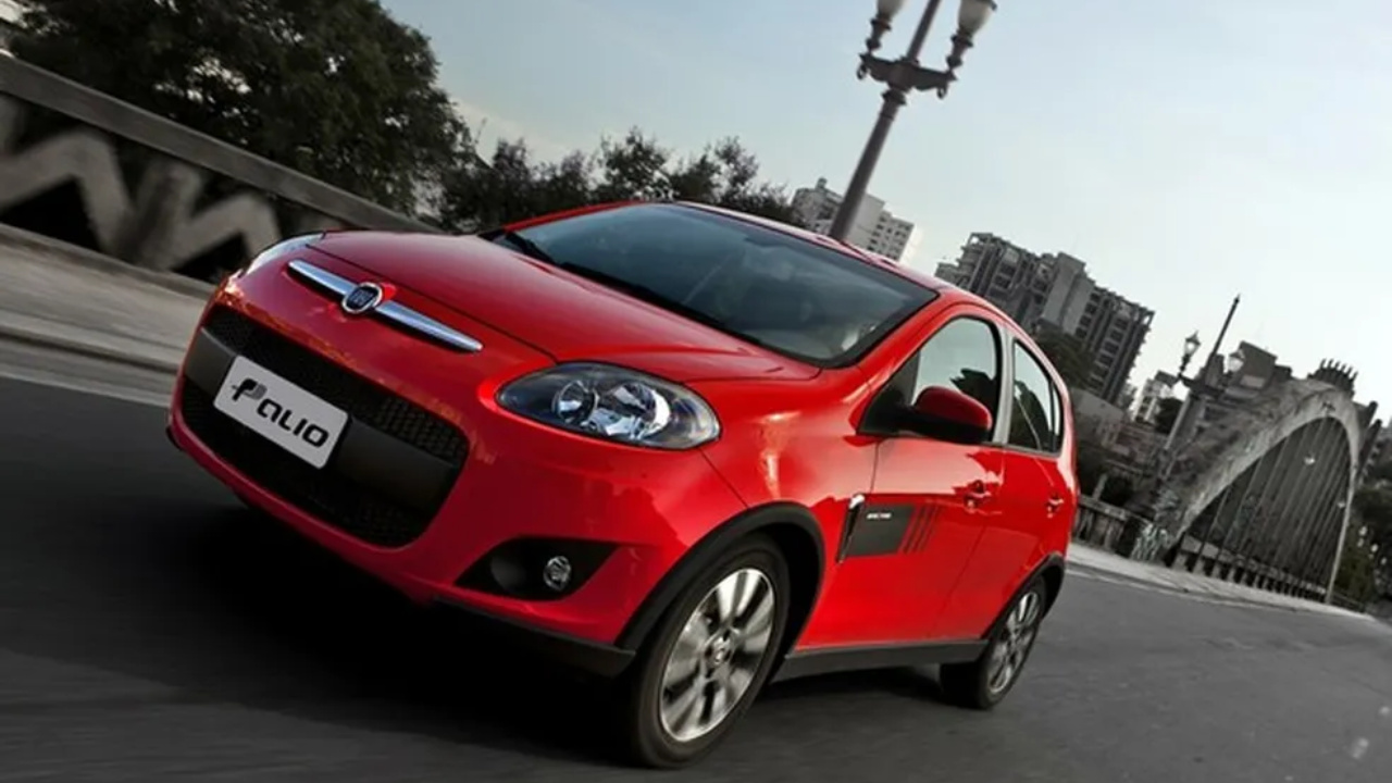 Fiat Palio passou por diversas atualizações de design.
Fonte: Auto Esporte