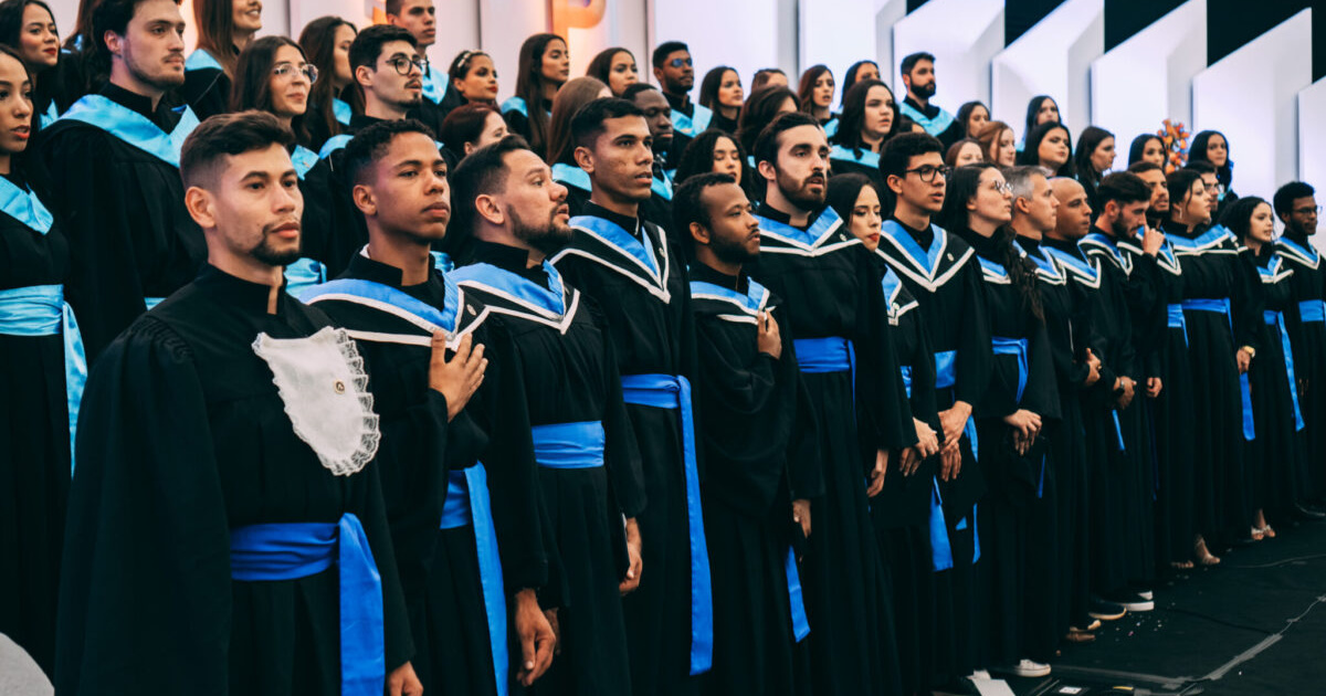 Brasil pode enfrentar apagão de engenheiros até 2030 com salários baixos, cursos em mudança e mercado cada vez mais exigente. (Foto: unasp)
