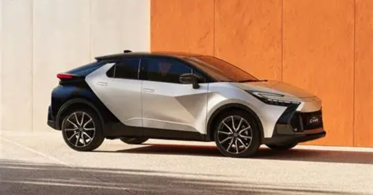 Toyota C-HR+ 2026 estreia na Europa com até 340 cv, 525 km de autonomia, recarga rápida em 30 min, IA e som JBL espacial. (Foto: carwow)