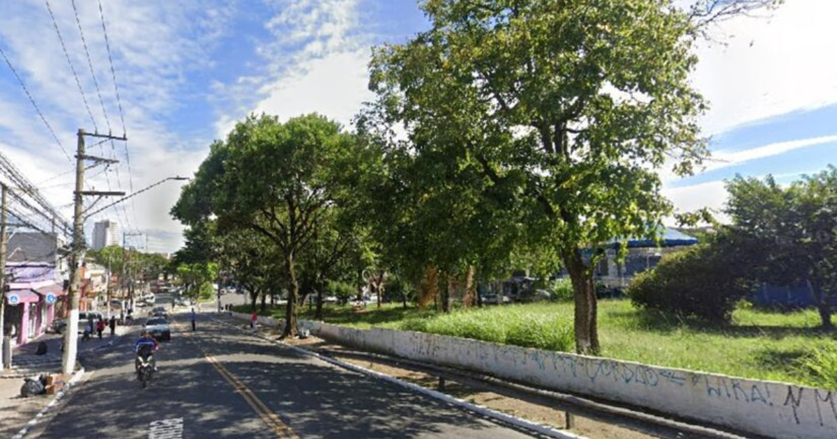 Avenida Sapopemba é reconhecida como a maior avenida do Brasil, com 42 km, integração de metrô, ônibus e destaque no Guinness Book.
