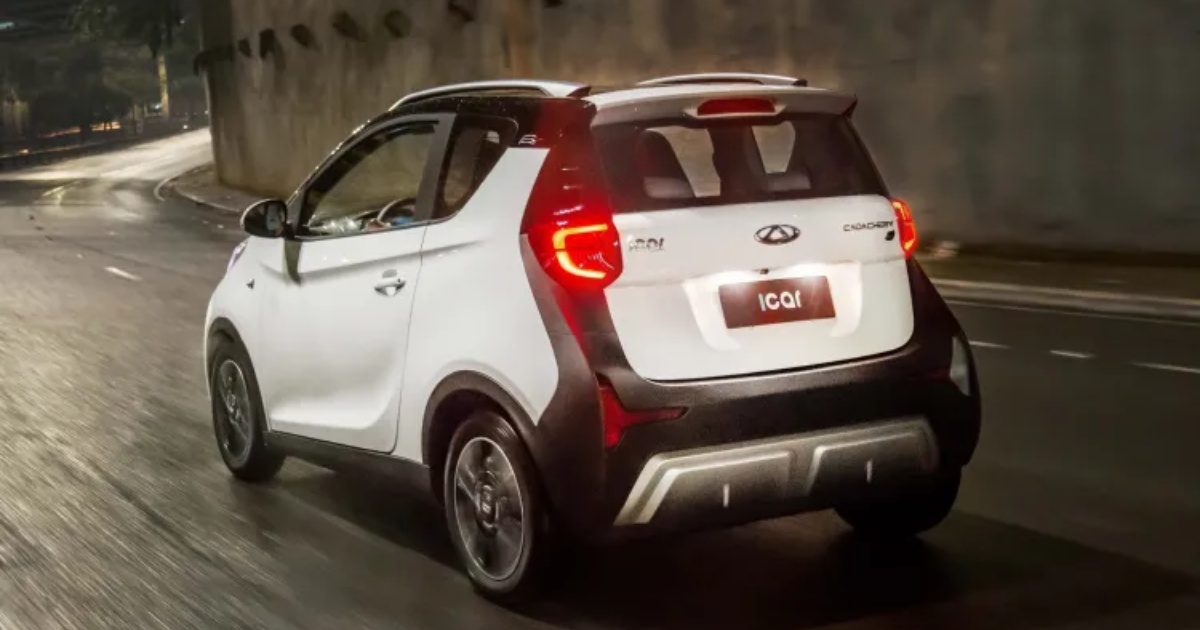 Carros elétricos e SUVs de luxo de 2022 e 2023 seguem encalhados em 2025 no Brasil, com descontos de até R$ 100 mil. (Foto: Divulgação)