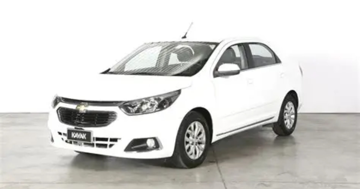 Descubra 5 carros usados até R$ 60 mil que entregam mais potência, desempenho e conforto do que modelos 1.0 populares.( Foto:kavak)