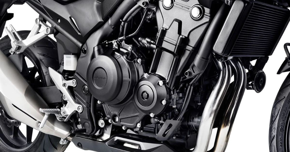 Descubra como a nova Honda CB 500 Hornet retorna ao Brasil com motor potente, painel TFT moderno e conectividade inédita. Veja as novidades.