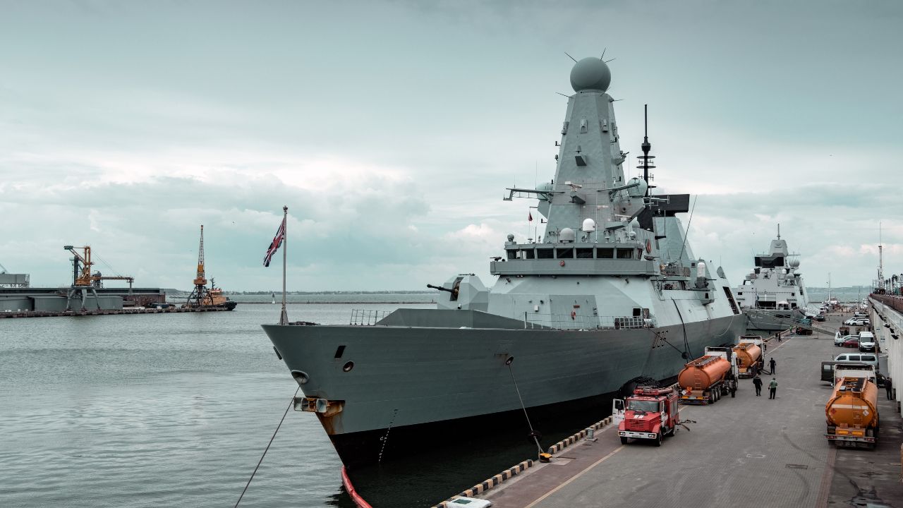 Vaga offshore aberta em Belém para Vistoriador Naval. Salário de até R$ 4.600, benefícios e oportunidade de trabalhar embarcado.