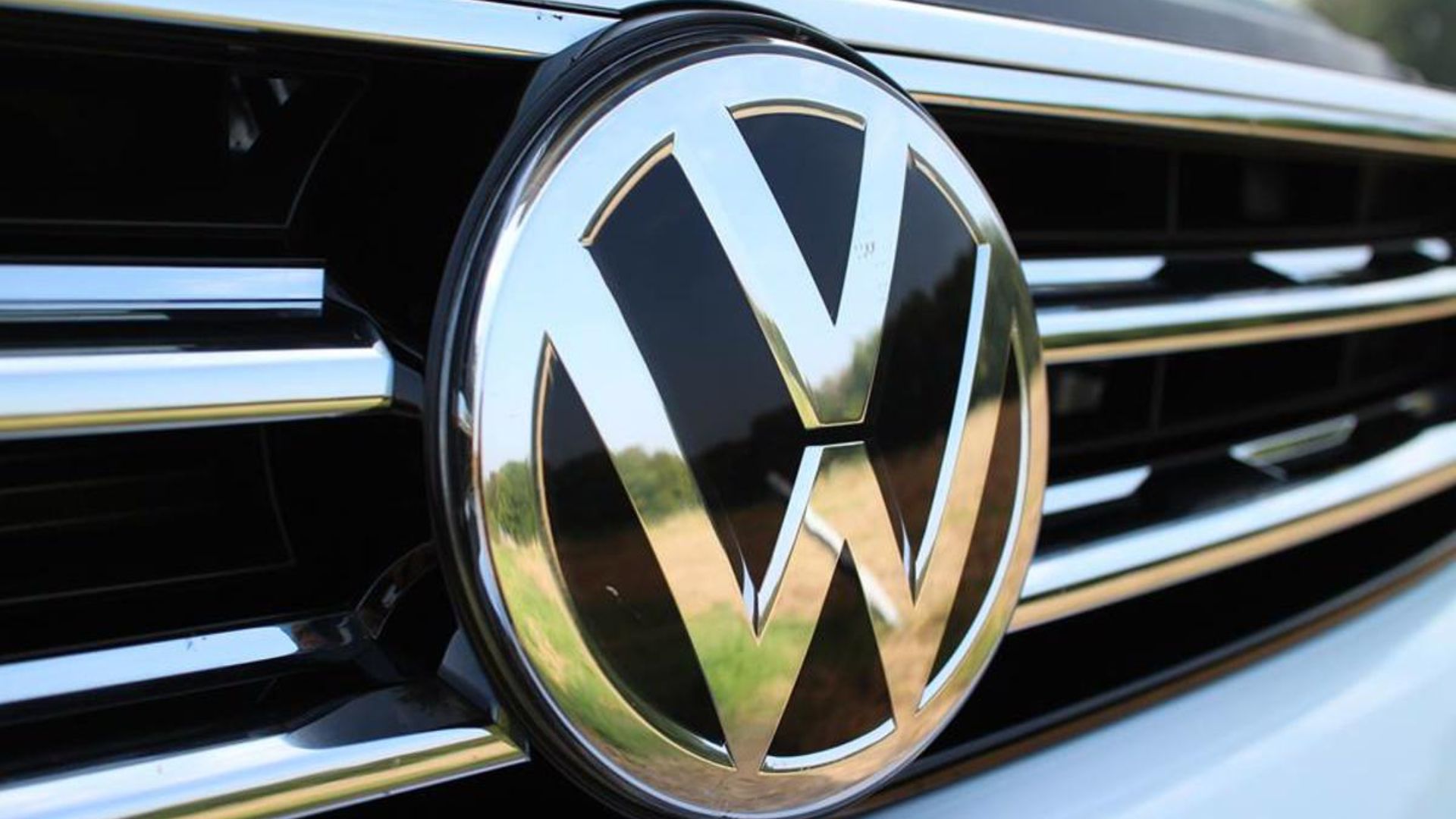 SUV Volkswagen Touareg será descontinuado em 2026 após duas décadas de história global.