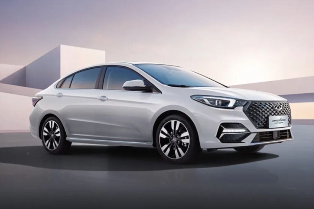 Arrizo 6 Pro Max Drive 2025 chega a R$ 141.990 com ACC, câmera 360° e teto-solar; sedã mild-hybrid 48V soma até 160 cv e freio de mão elétrico