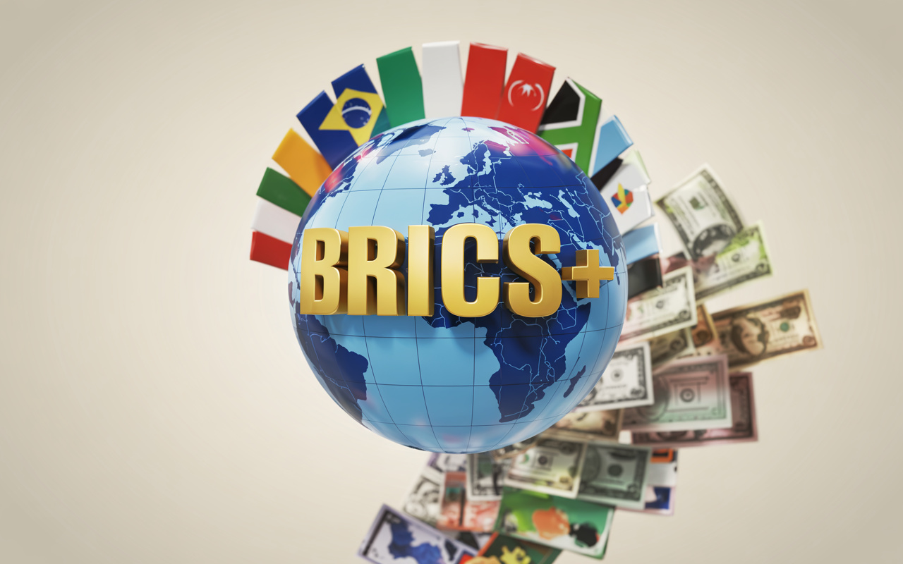 BRICS+ cresce e já soma 9 países que concentram petróleo, gás e e metade da população mundial; rumores da entrada do Canadá e inclusão dos Emirados Árabes Unidos, Etiópia e Indonésia muda o tabuleiro contra o dólar, aponta especialista