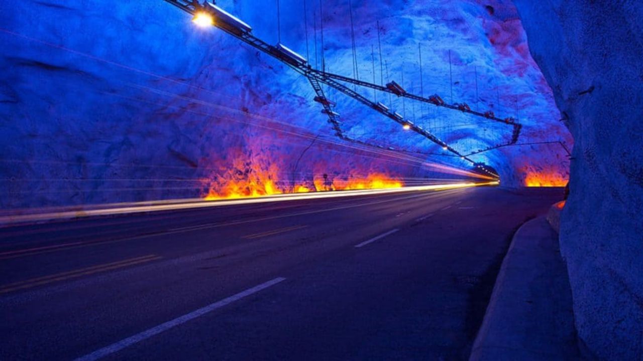 Descubra os maiores túneis do mundo, suas extensões, localização e finalidade, de Lærdal na Noruega ao WestConnex na Austrália, e saiba como eles transformam a mobilidade global.