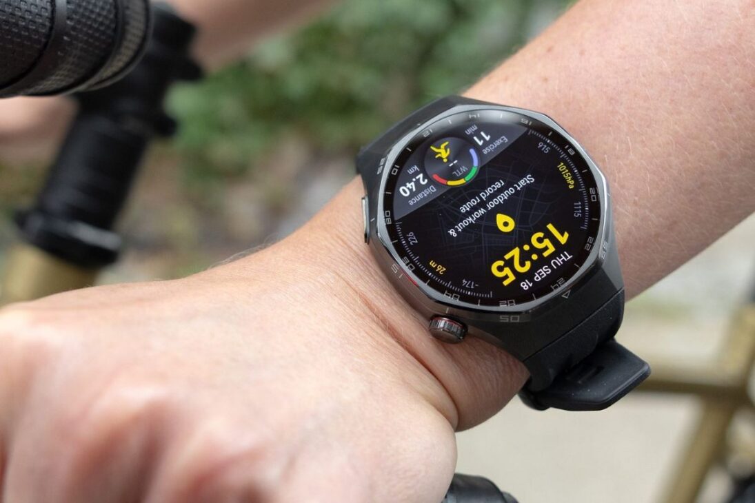 Huawei Watch GT 6 Pro chega ao Brasil com vidro safira, titânio aeroespacial e bateria que dura até 21 dias sem recarga