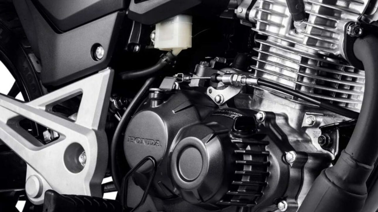 Motor flex de 162,7 cm³ da CG 160 2026 entrega até 14,7 cv, com baixo consumo e autonomia estimada de até 630 km. (Imagem: divulgação)