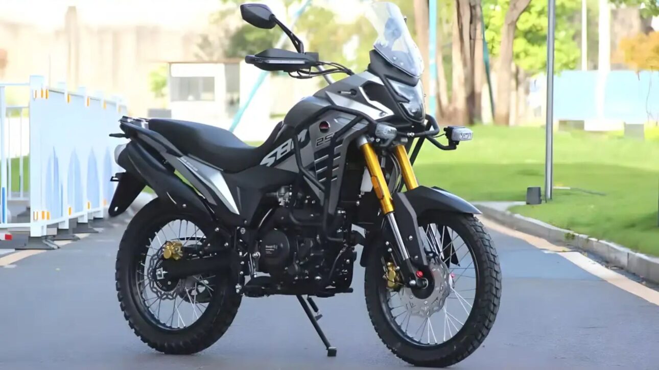 Shineray SBM 250 Trail 2026 chega ao Brasil com 31 cv, câmbio de 6 marchas, painel digital e preço competitivo de R$ 24.990.