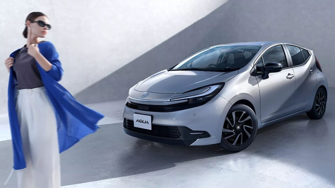 Toyota lança Aqua no Japão, hatch híbrido com design do Prius e motor do Yaris Cross, rival direto de Honda Fit e Nissan Note.