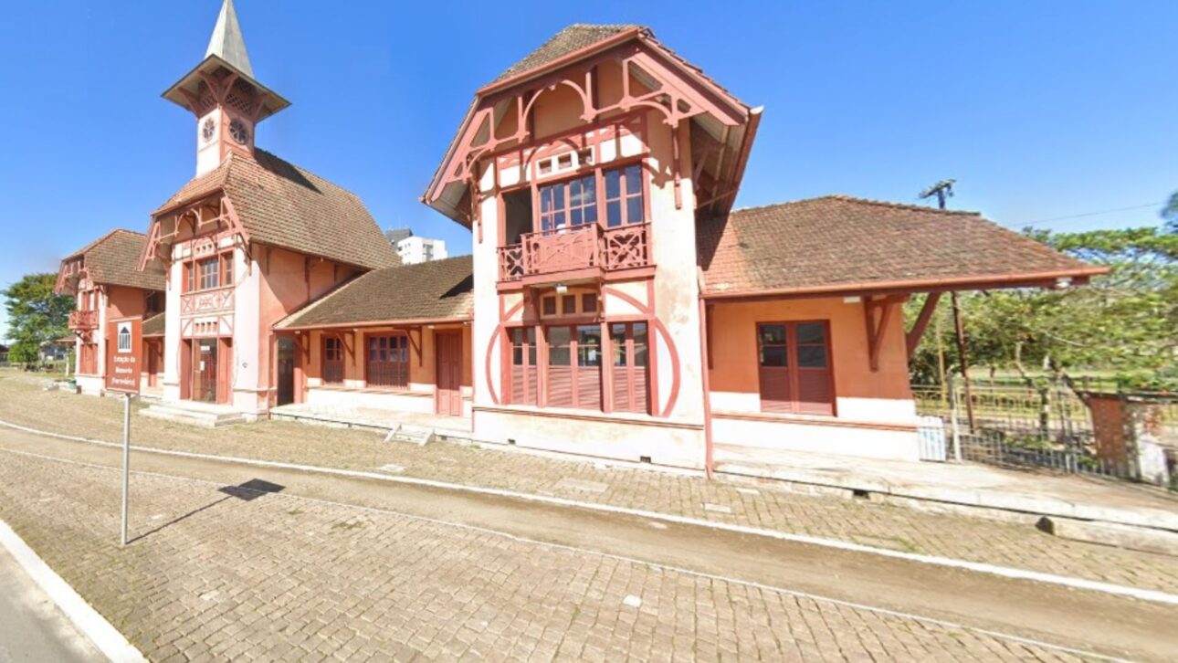 Estação da Memória de Joinville será reaberta em 2026 com museu, memorial e sistema anti-incêndio, preservando 120 anos de história.