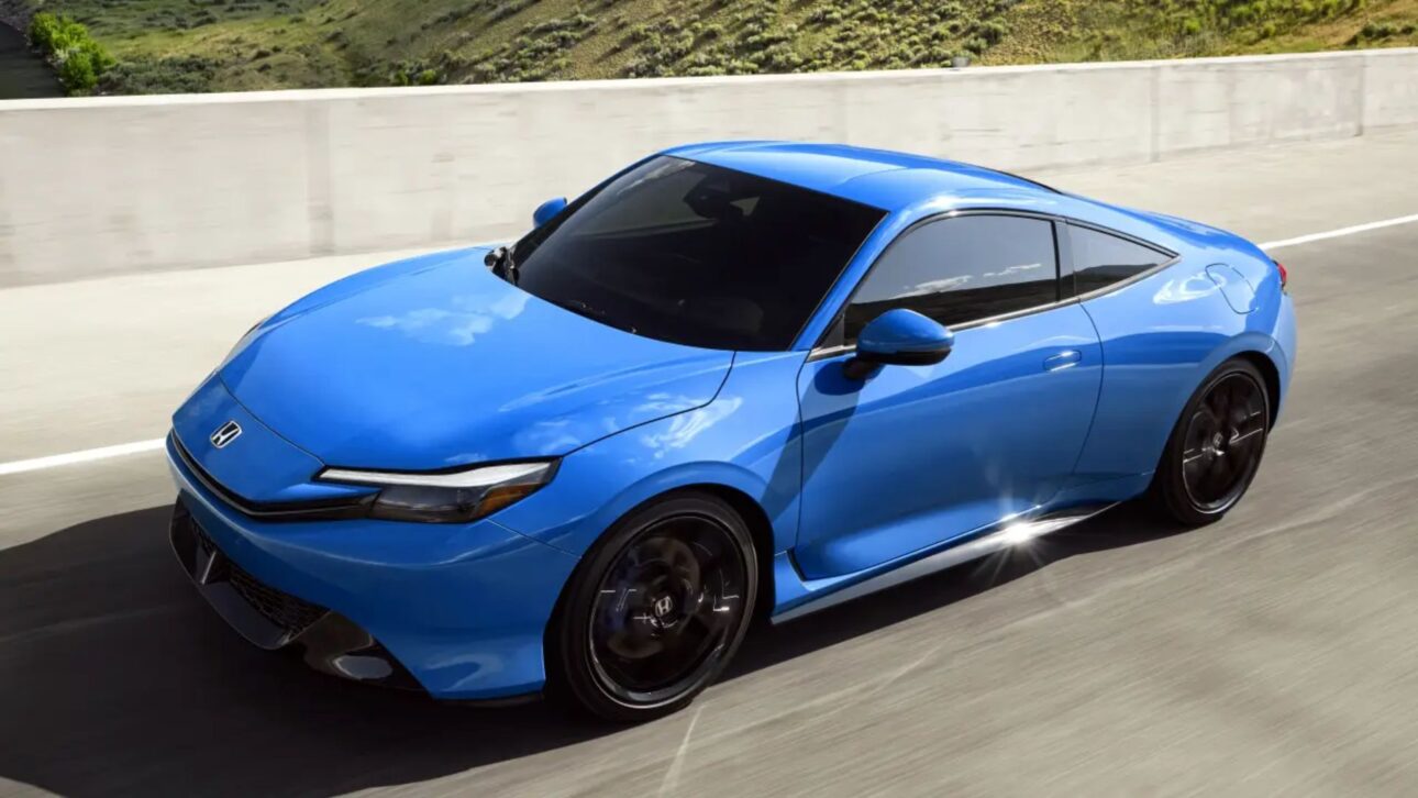 Honda Prelude 2026 retorna com motor híbrido do Civic, câmbio simulado e toques do Type-R para rivalizar com Toyota GR86 e Subaru BRZ.