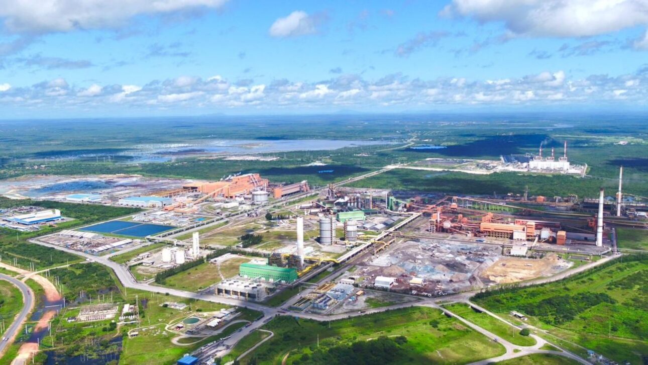 Ceará atrai R$ 20 bi em data centers no Pecém, gera 15 mil empregos e mira Google e TikTok com energia renovável.