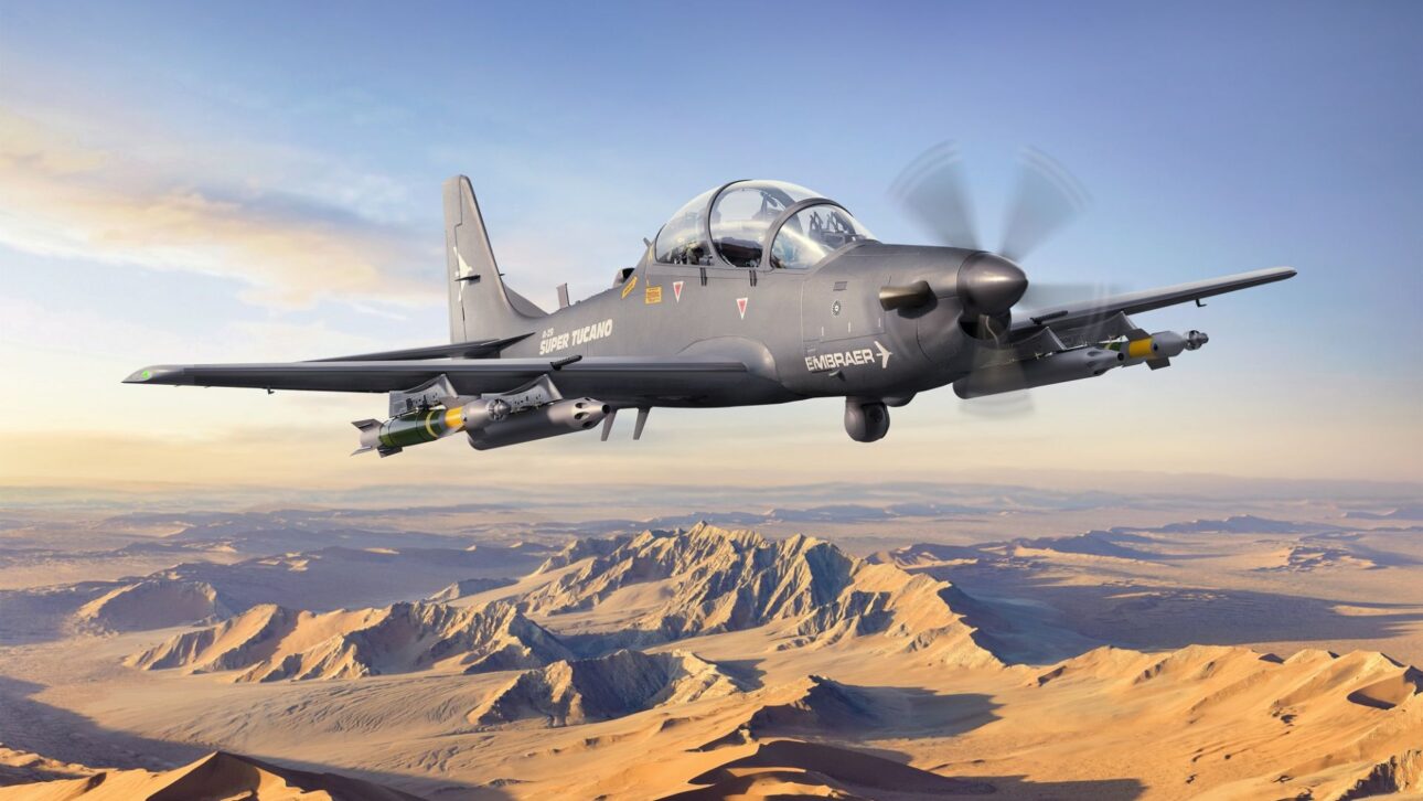 Embraer vende Super Tucano A-29 à SNC nos EUA, produzido na Flórida, com sensores avançados e foco em treinamento de pilotos.