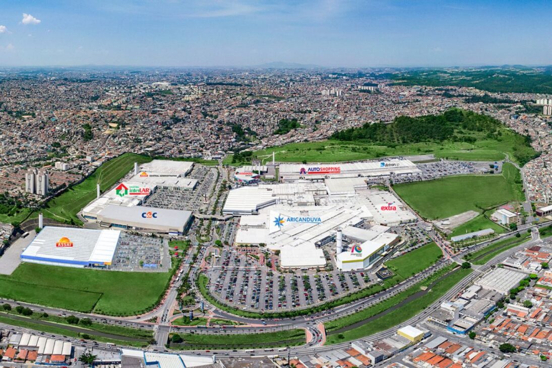 Maior shopping do Brasil parece uma cidade inteira: mais de 500 lojas, 15 mil vagas e números que impressionam qualquer visitante