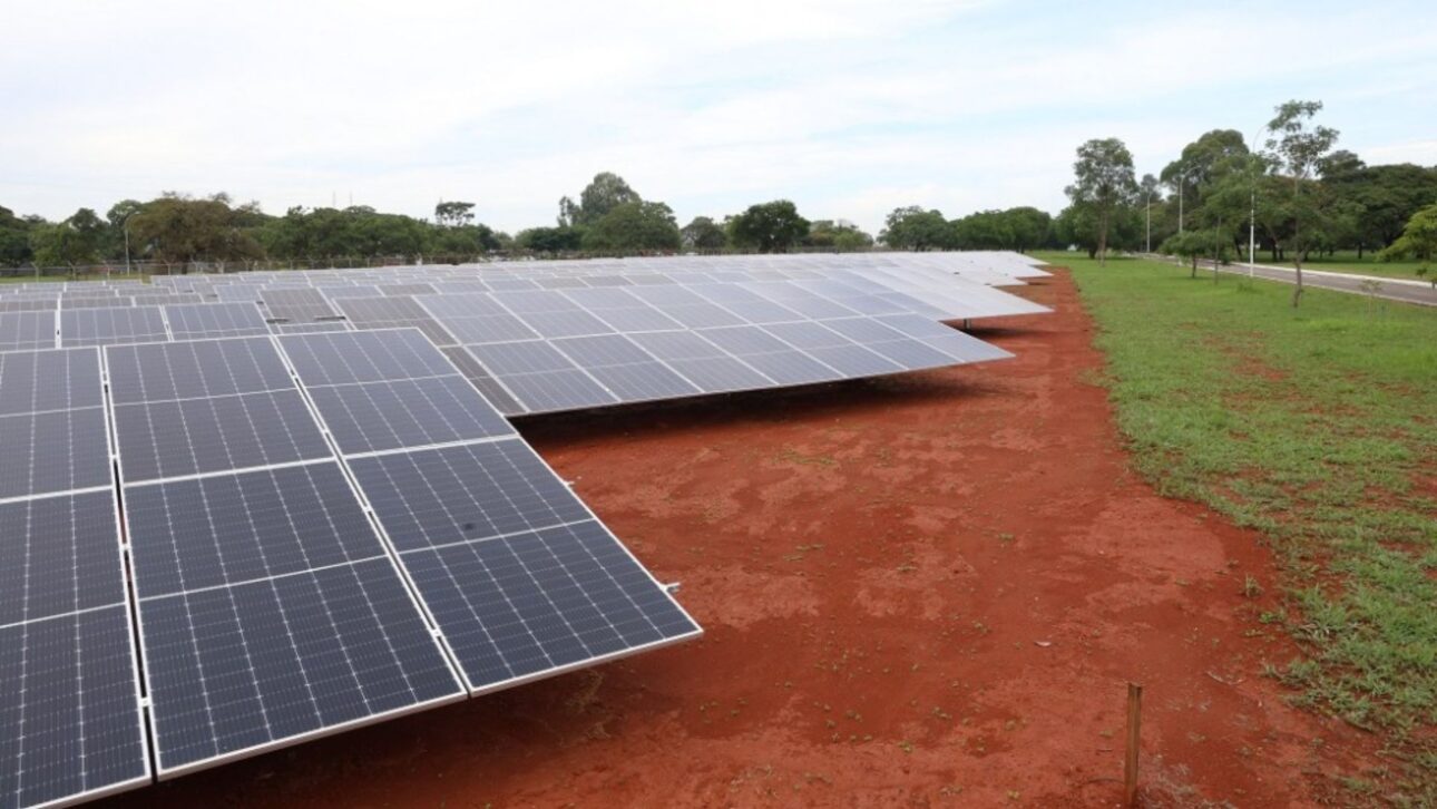 Usina fotovoltaica na ABIN gera energia limpa e economia aos cofres públicos