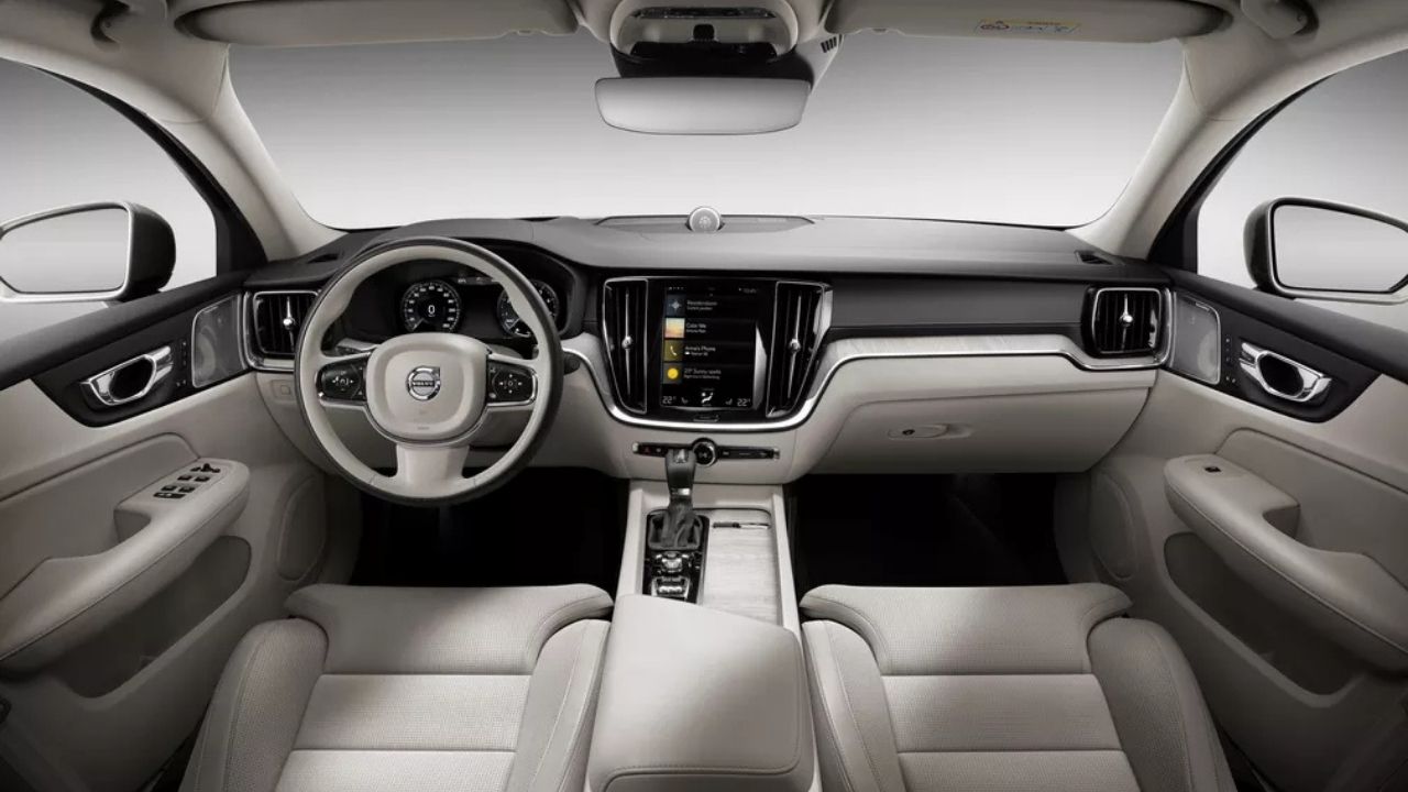 Confira as melhores opções de carros usados Volvo, como C30, XC60, S60 e XC90. Preços a partir de R$ 29.800 e potências de até 407 cv. Ideal para quem busca conforto, performance a preços justos.