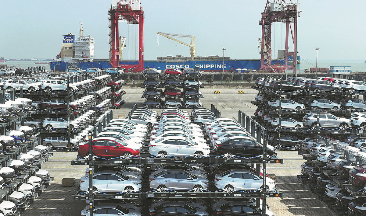 O 'cemitério de carros elétricos' da Alemanha que superou os números da China e já acumula mais de 100 mil veículos abandonados!