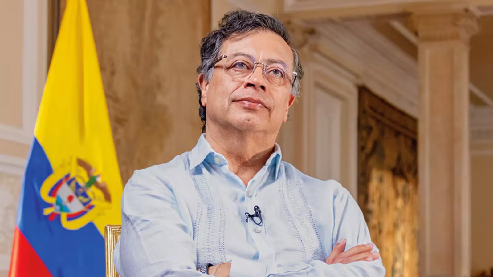“Pobres não usam gasolina”: presidente da Colômbia defende aumento de imposto, afirmando que apenas os ricos seriam prejudicados