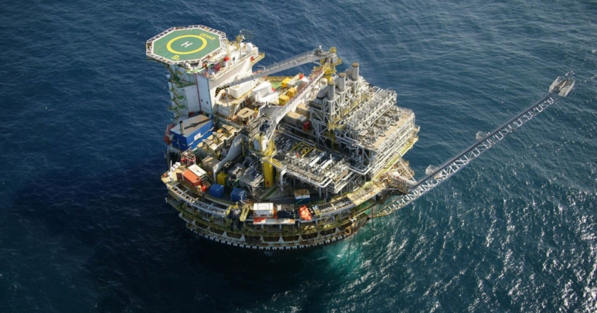 Petrobras desiste de mais de 50 campos no Nordeste após 27 anos e ANP avalia reoferta em nova rodada de concessões.