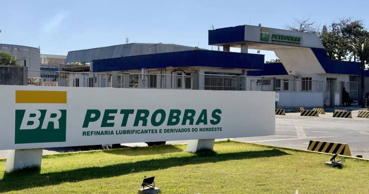 Petrobras pode ter de fechar a Lubnor em Fortaleza até 2027, mesmo com licença válida, em meio a planos de ser zero carbono. (Foto: Divulgação Petrobras)