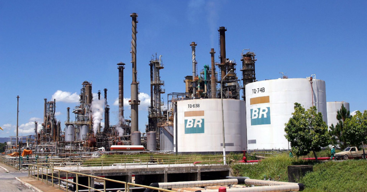 Petrobras pode ter de fechar a Lubnor em Fortaleza até 2027, mesmo com licença válida, em meio a planos de ser zero carbono.