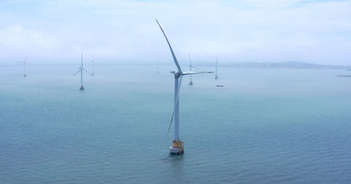 Vista aérea da turbina eólica offshore de 26 MW da Dongfang Electric no Estreito de Taiwan, destaque para rotor de 310 m. (Imagem: CGTN)