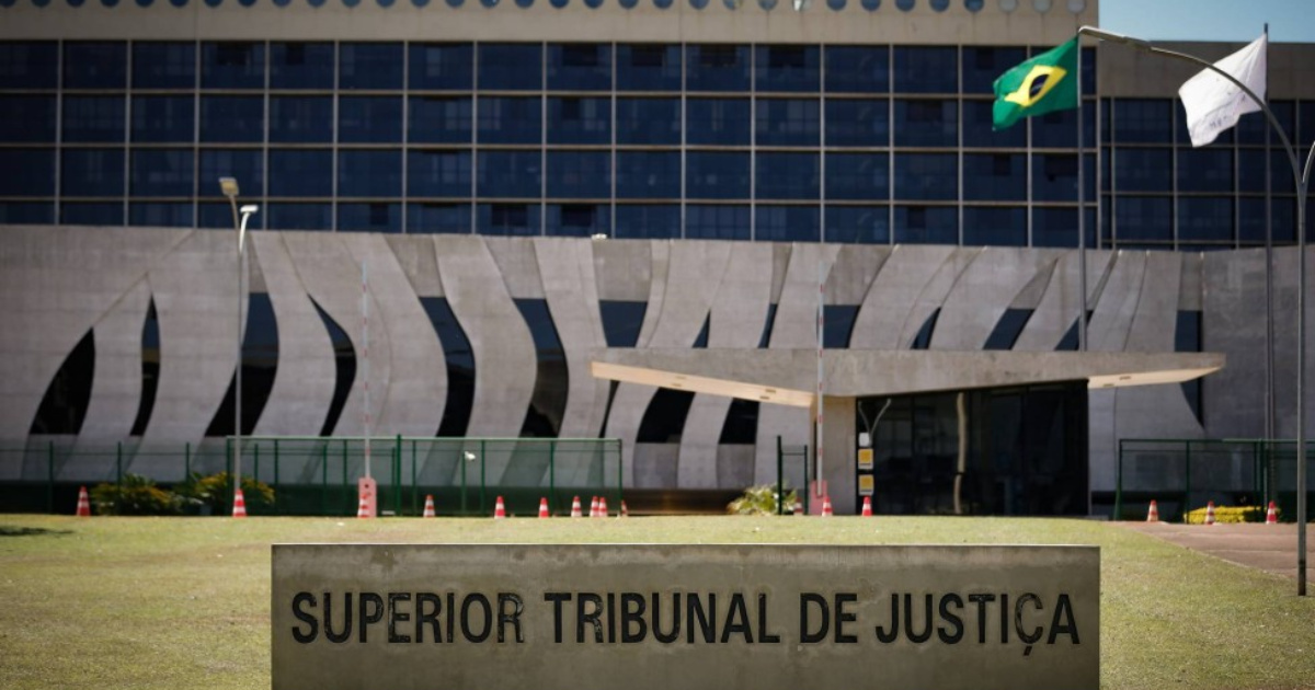 Decisão em São Carlos condenou tio a pagar pensão ao sobrinho. Entenda como o Código Civil e a jurisprudência tratam a obrigação alimentar.