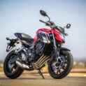 A naked que superou Bandit, Fazer 600 e até Kawasaki Z750: Honda Hornet 600 se tornou 'lenda urbana' e já teve mais de 40 mil unidades vendidas no Brasil