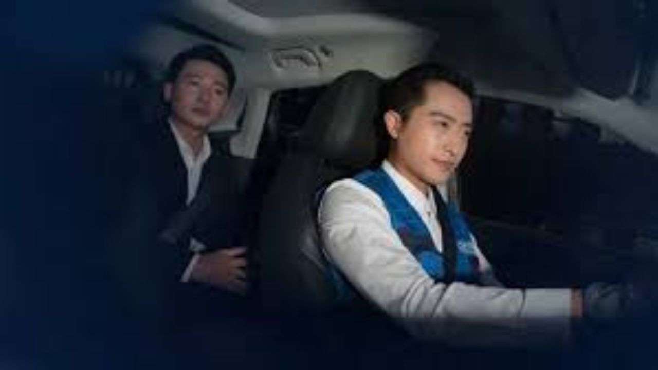 Na China, o serviço dàijià permite chamar um motorista para dirigir seu próprio carro após sair, trazendo segurança e praticidade.