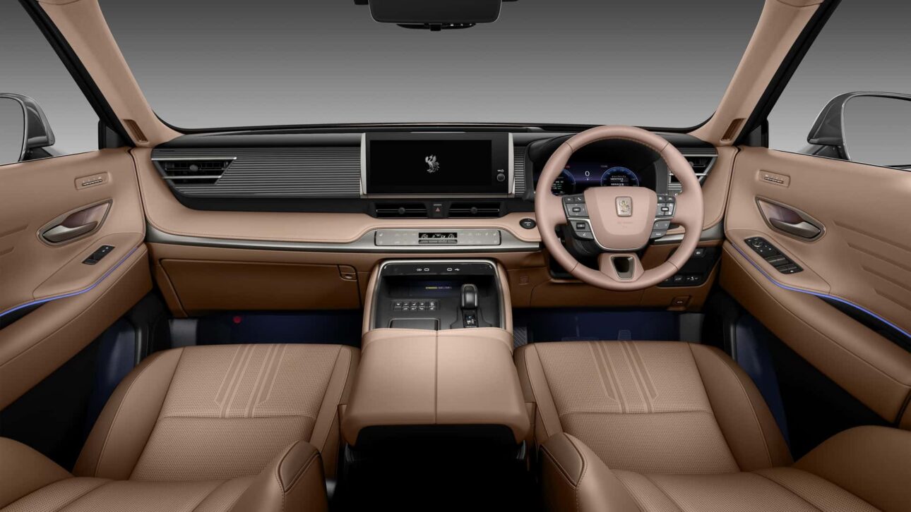 O SUV mais luxuoso da história da Toyota: marca lança versão híbrida com motor V6 de 3.5 litros, tração integral e foco total em conforto; conheça o novo Toyota Century SUV