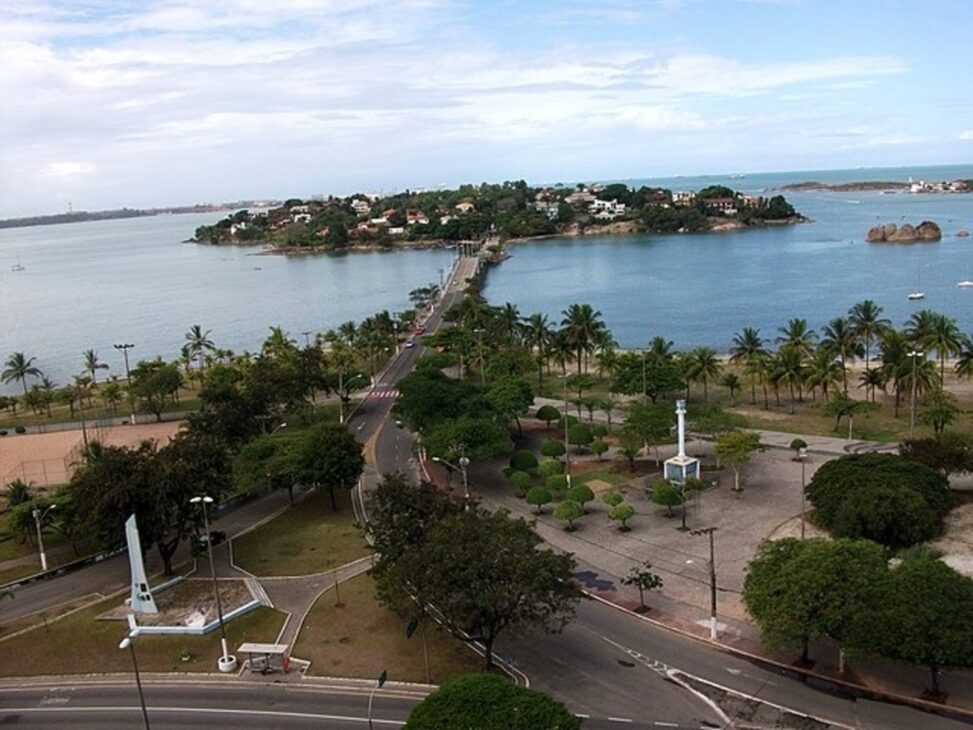 Ilha, Vitória, Capital