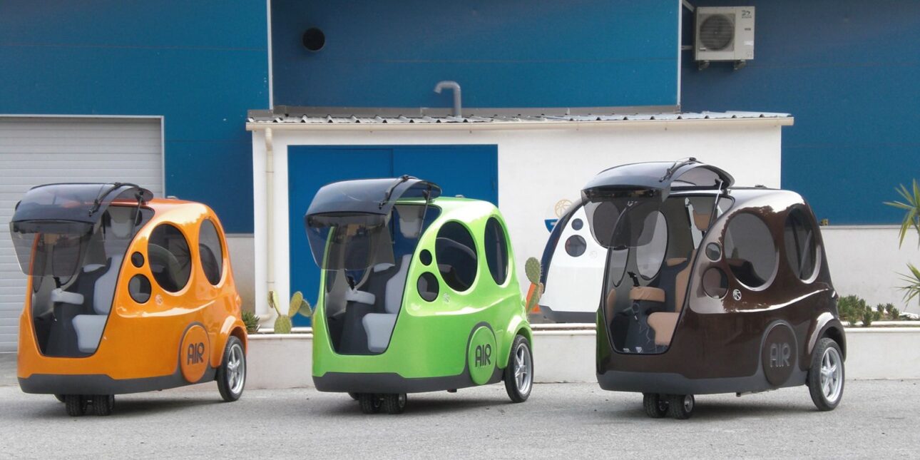 O carro que promete rodar sem gasolina, hidrogênio ou eletricidade: AIRPod, o veículo movido a ar comprimido desenvolvido pela MDI, pode atingir 80 km/h e autonomia de até 120 km com apenas um tanque de ar