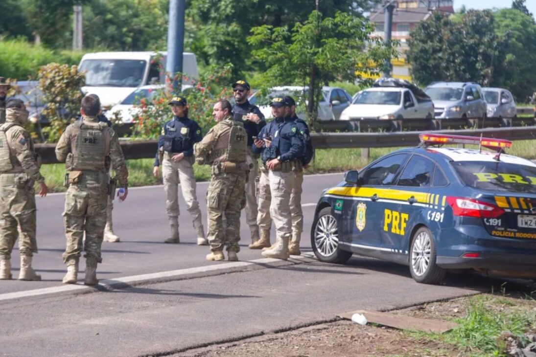 Brasil proíbe venda de bebidas alcoólicas nas rodovias federais: entenda como a Lei 11.705/2008, validada pelo STF, mudou a fiscalização da PRF e reduziu acidentes