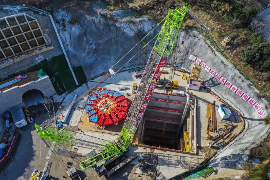 China surpreende o planeta com o túnel submarino de Jintang, 16 quilômetros de pura engenharia que testam até os limites humanos