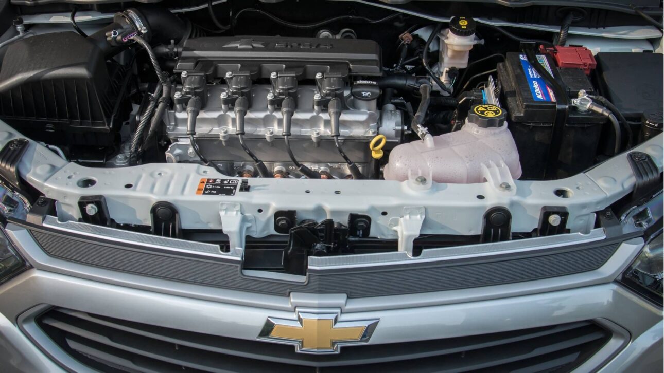 O Chevrolet Onix LT 1.4 automático 2018 oferece até 13,9 km/l, câmbio de 6 marchas, 106 cv e manutenção simples por cerca de R$ 60 mil.