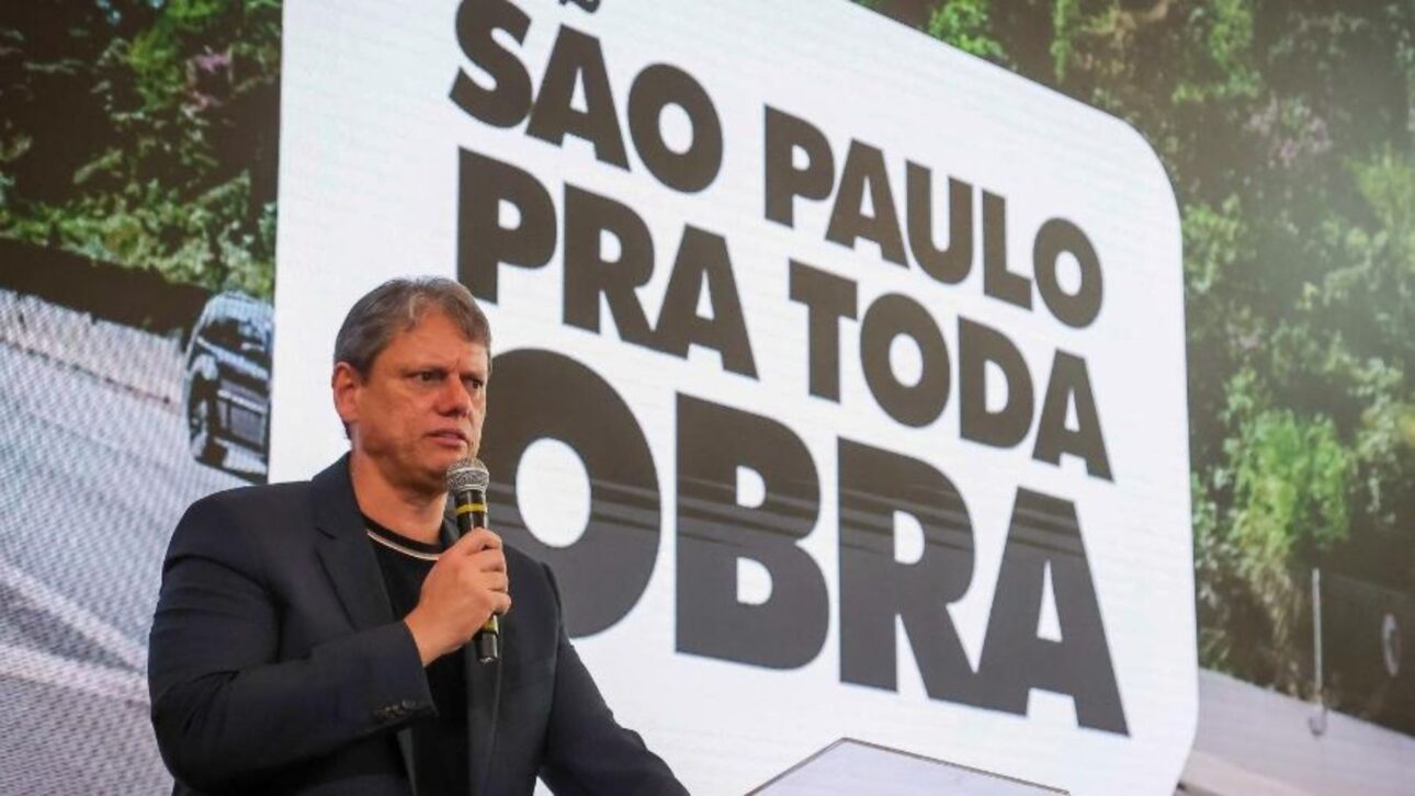 Recapeamento do sistema Anhanguera–Bandeirantes sob o programa SP pra Toda Obra, mostrando pavimento novo, faixa adicional e sinalização renovada. (Imagem: Agência SP divulgação oficial)