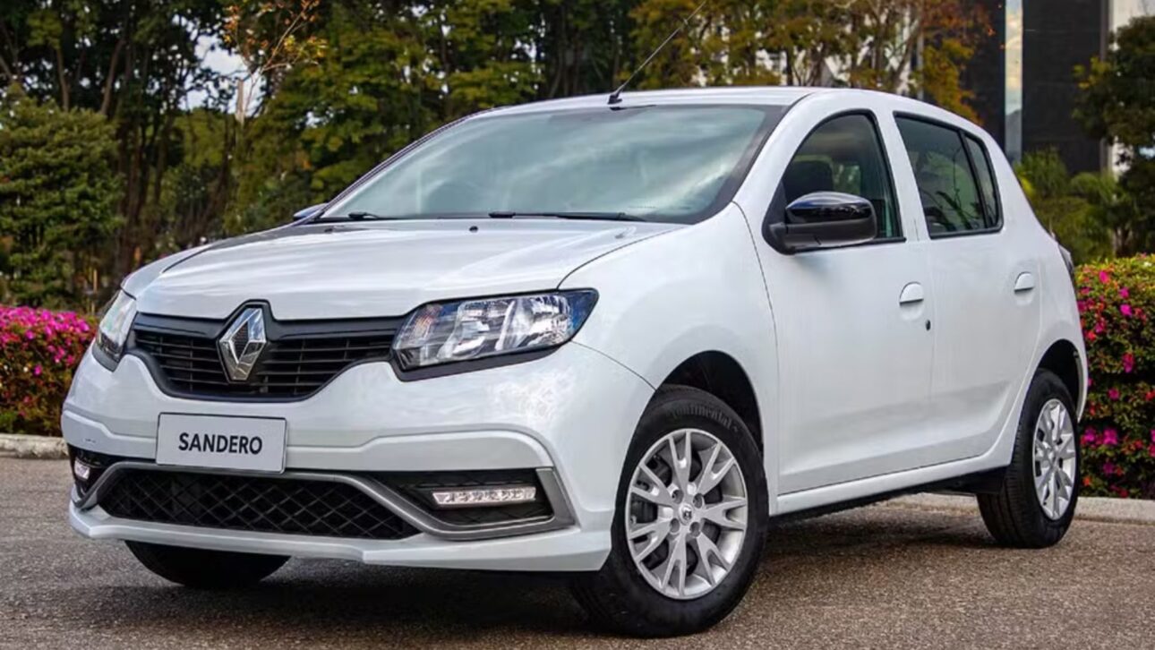 Descubra quatro carros usados até R$ 50 mil que oferecem bom espaço interno, porta-malas amplo e consumo econômico.